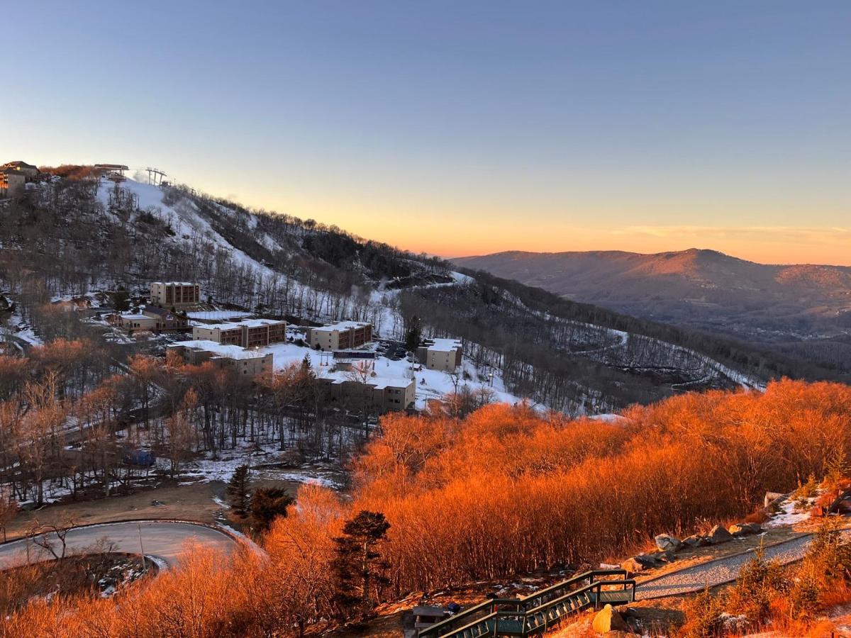 On Top Of The World At Sugar Top Resort Sugar Mountain Zewnętrze zdjęcie